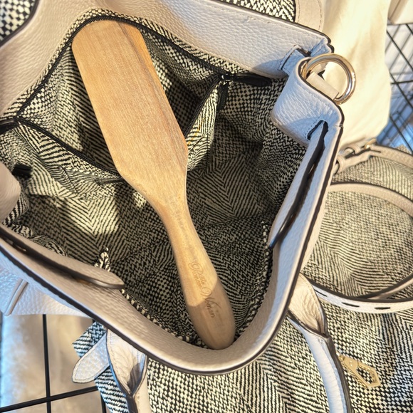 Authentic Rebecca Minkoff Satchel - Picture 7 of 8